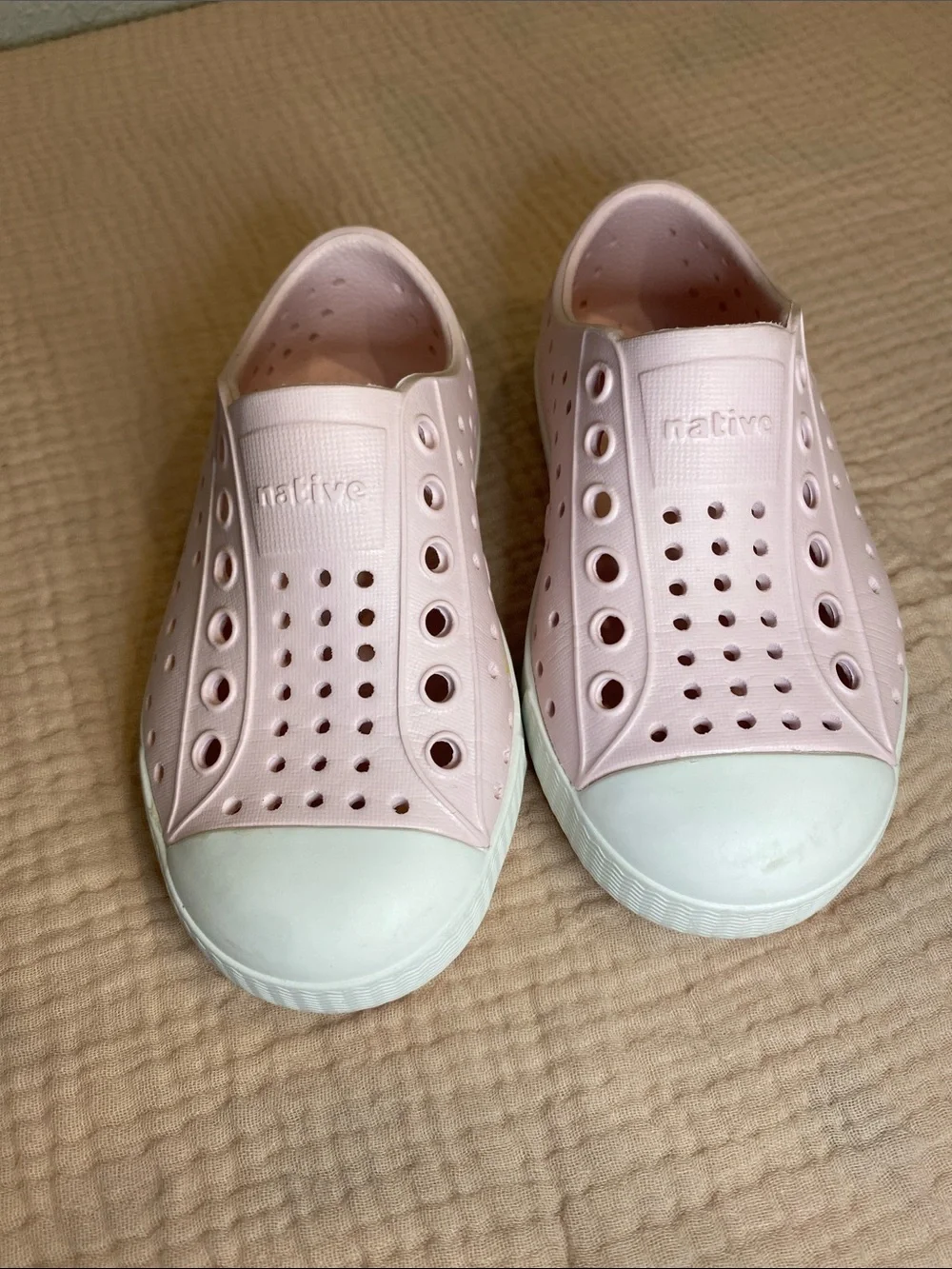 Native Kids Slip-On Water Shoes in Light Pink with White Toe